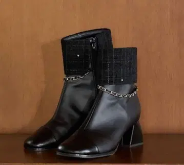 [ 미사용 새상품 ] HARE 트위드 절개 부츠 L 사이즈