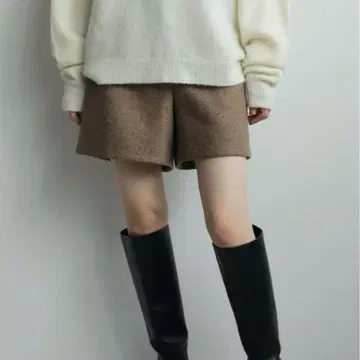 anuke Herringbone Short Pants 안누크 베이지