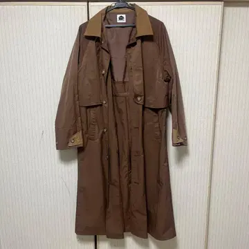 브라운 트렌치코트 나일론제