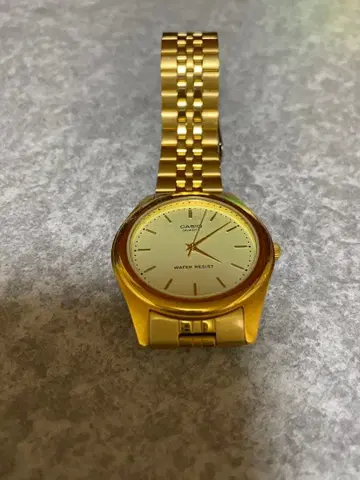CASIO 골드 손목시계 방수