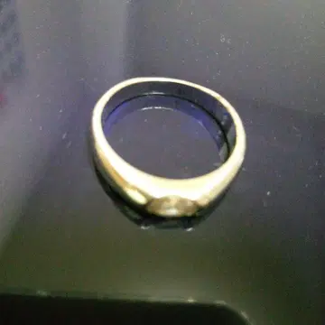 실버 반지 중간 사이즈 돌 부착