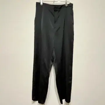 M313 [유니클로] 슬랙스 광택감 빅 사이즈 편안함 캐주얼 얇은 소재