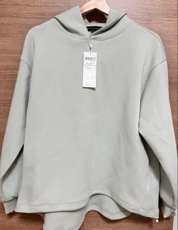 23구 [미사용 새상품] [세탁 가능] 컴포트 종이상자 저지 후드티