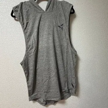 카네킨 COR 후드 부착 그레이 탱크탑 트레이닝복 피지크