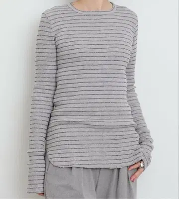 [굿 그리프] WAFFLE BORDER LONG SLEEVE TOP