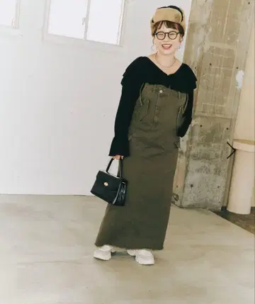 LOWRYSFARM 빈티지풍 밀리터리 점프 스커트 새상품