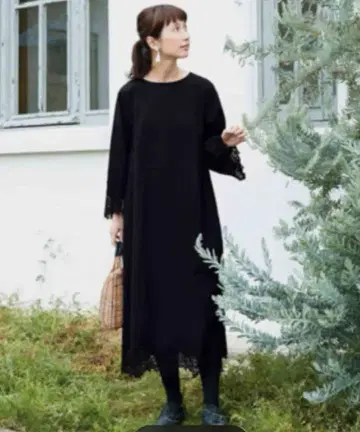 펠리시모 Sunny Clouds 블랙 긴팔 원피스