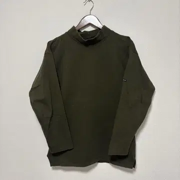 SAINT JAMES 모크넥 긴팔 티셔츠 올리브