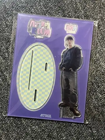 ATEEZ 산 아크릴 스탠드 ATINY ROOM
