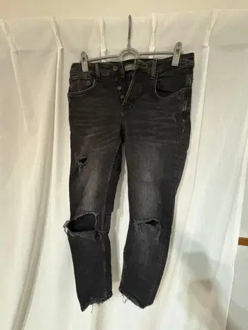 [ ZARA MAN ] 블랙 스키니 팬츠 데미지 가공