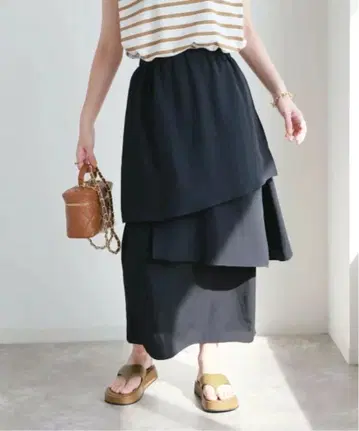 불규칙 캉캉 스커트 블랙