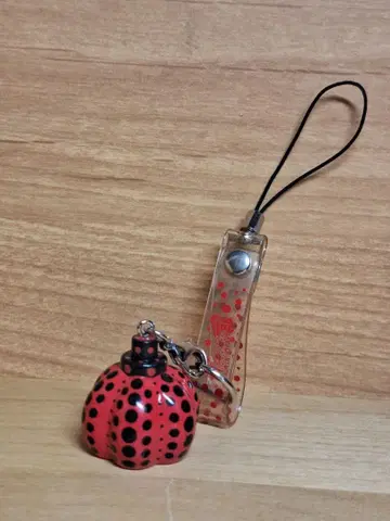 쿠사마 야요이 호박 스트랩 레드