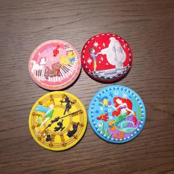 디즈니 자수 캔뱃지 4개 세트