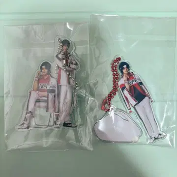 피프스테 아크릴 키링 유키무라, 사나다