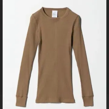 이번 시즌 완판 새상품급 HYKE LONG-SLV TEE 코요테 브라운