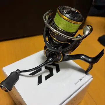 CALDIA LT 2500S-XH 스피닝 릴