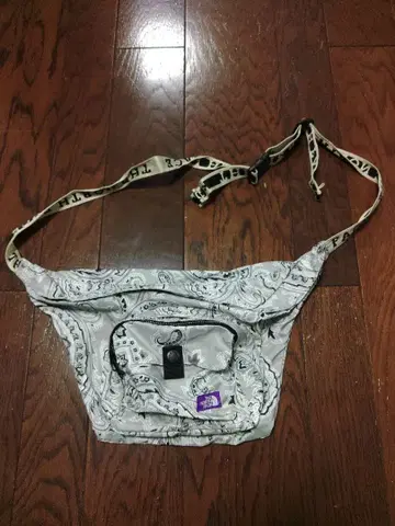 THE NORTH FACE PURPLE LABEL 사코슈 페이즐리