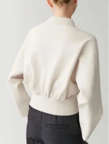 COS 니트 크롭 자켓 아이보리