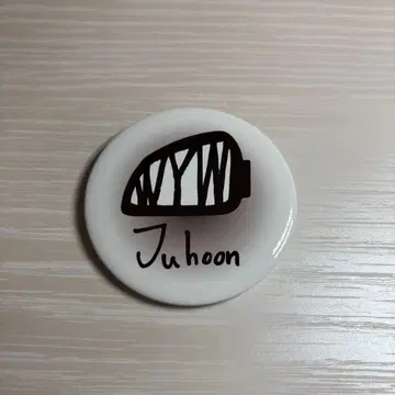 CORTIS 캔 배지 JUHOON