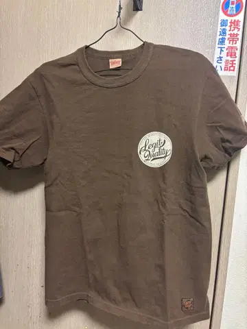 디럭스웨어 BRG-00A1 백 프린트 t셔츠