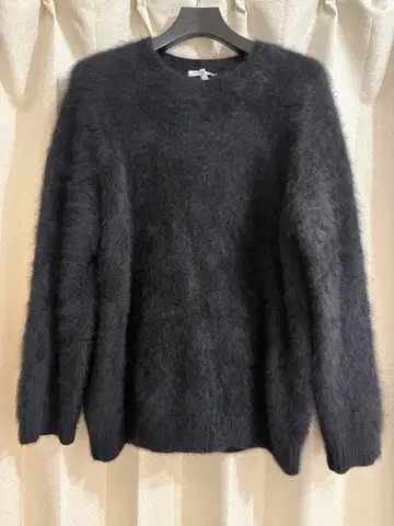 EVERYDAY I LIKE 플러피 니트