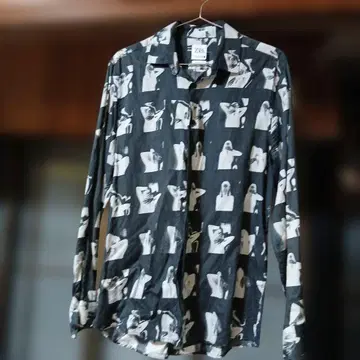 ZARA 흑백 프린트 긴팔 셔츠