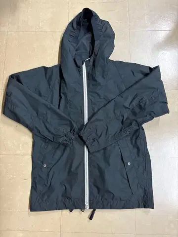 나일론 자켓 블랙 후드 부착