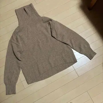 르쿨르블랑 울 터틀 니트