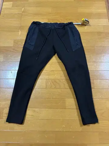 EDWIN 블랙 조거 팬츠 사이드 포켓 포함