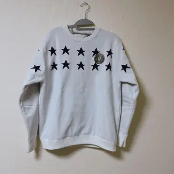 화이트 별 패턴 스웨터 [V12]