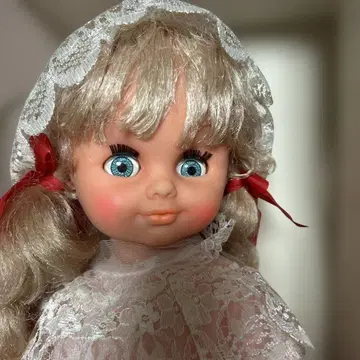 The Musical Bride 음악 기능이 있는 인형