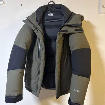 The North Face 다운 자켓 클리닝 대 포함