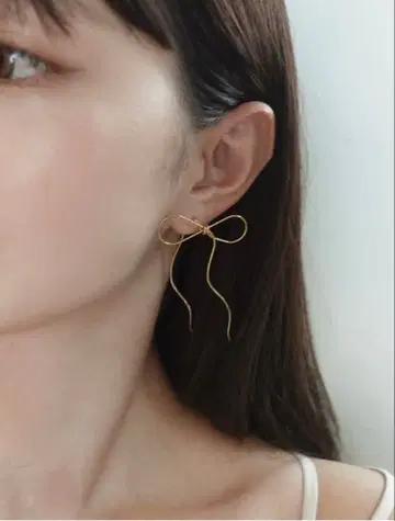 CREA 골드 리본형 귀걸이 2개 세트