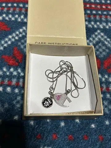 Champion King Ice 목걸이 [ 초레어 ]