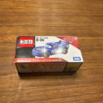 카즈 토미카 C-30 라이트닝 맥퀸 (패뷸러스 타입)