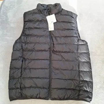 [ 미사용 새상품 ] UNIQLO 울트라 라이트 다운 베스트 XL