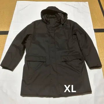[새상품급] UNIQLO 하이브리드 다운 코트 블랙 XL