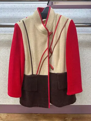 LIISAmaria 자켓 M 빨간색/베이지/브라운