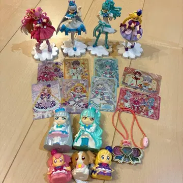 원더풀 프리큐어 피규어와 카드 세트 묶음 판매