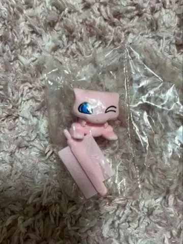 [ 포켓몬 ] 플라콜 뮤우 윙크