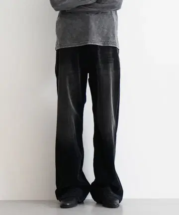 KAIKO The cords loose fit 'FADED BLACK'