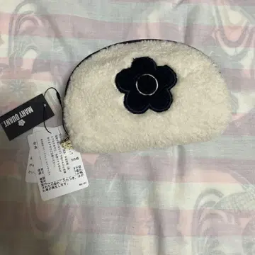 MARY QUANT 데이지 보아 라운드 파우치 (아이보리)