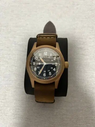 새상품급 해밀턴 카키 필드 브론즈 케이스