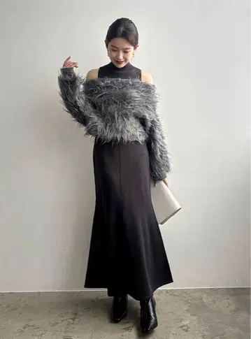 새상품급 anuans 오프숄더 레이어드 니트 원피스 그레이 S사이즈