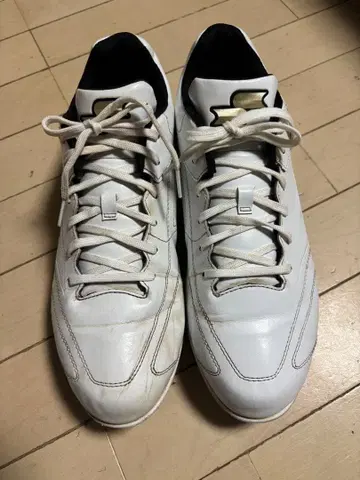화이트 스파이크 슈즈 레이스업 SSK 야구 스파이크 29cm