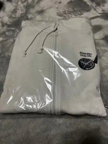 SnowMan ON 투어 굿즈 [ 언제나보다 큰 사이즈(XL) ] 후드티