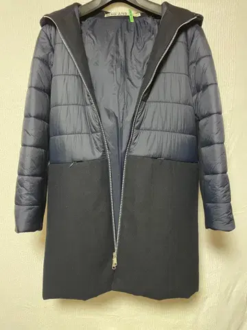 NIKO AND - 네이비 배색 충전솜 다운 자켓 사이즈 4