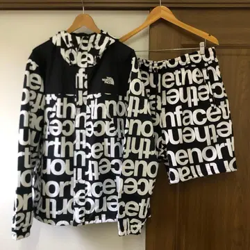 THE NORTH FACE ANTORA JACKET & AOP SHORT