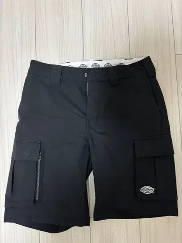 디키즈 숏팬츠 블랙 사이즈 28