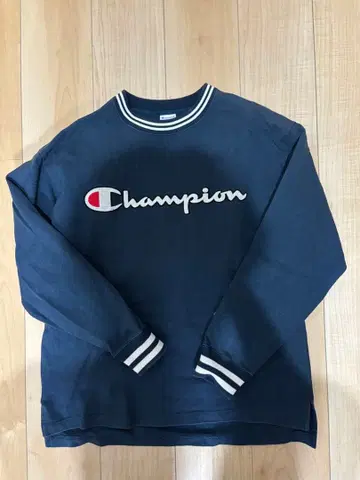Champion 네이비 트레이닝복 M 사이즈